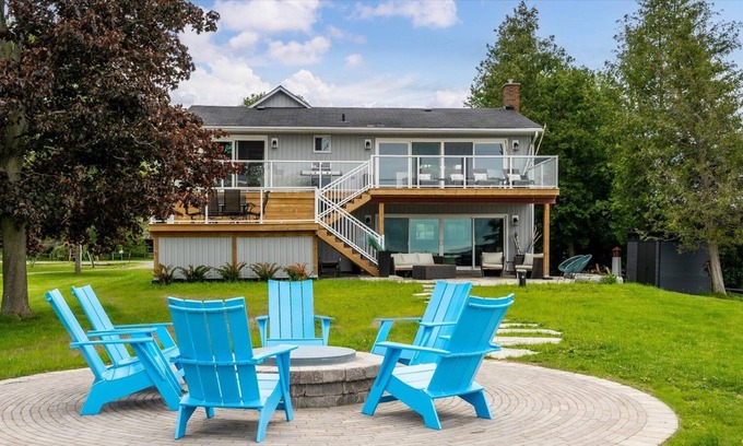 Kawartha Lakes Cottage | Pigeon Lake House