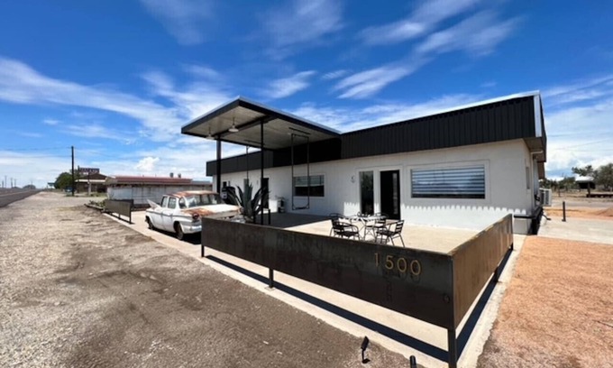 Marfa House | Pik-Pak C - "Margaret’s Place"