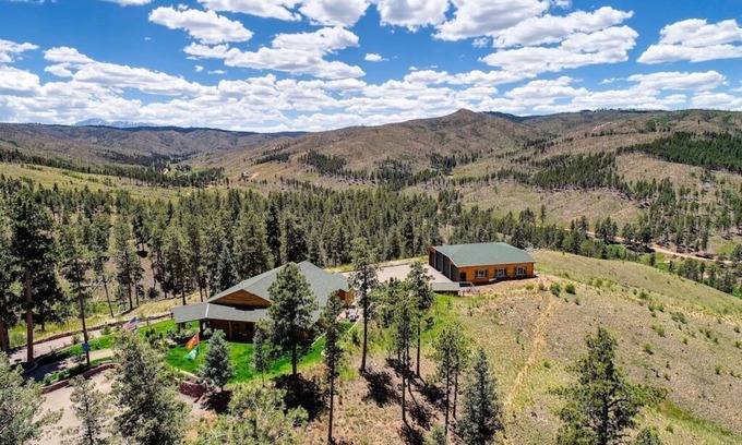 Westcreek Cabin | Pikes Peak Ranch - Wilderness Cabin