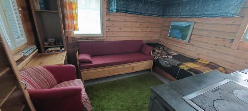 Ylikiiminki Cabin | Pikkumökki Lintukoto