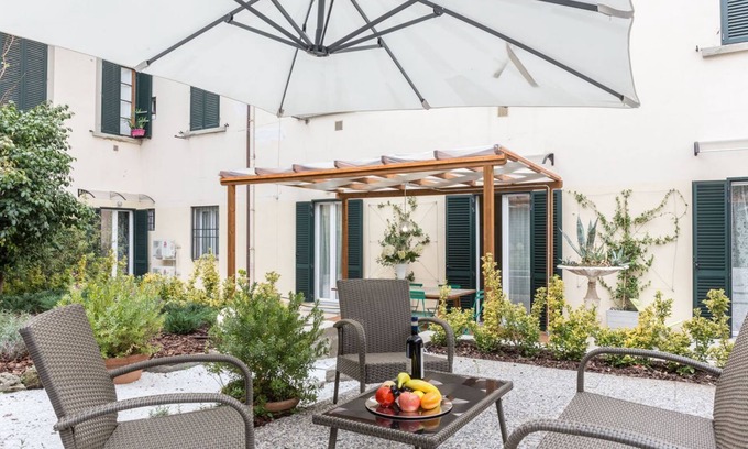 Sant' Ambrogio Apartment | Pilastri Garden, a slice of heaven in the heart Florence by Mmega