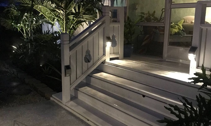 Key Largo Village House | PINEAPPLE HOUSE- WINTER 2026 AVAILABLE- Waterfront- Private Beach