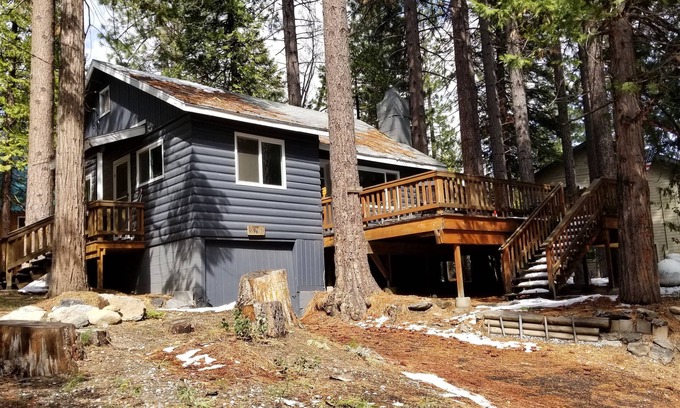 Cold Springs Cabin | PinecrestAreaRentals #20 Adorable Cabin!