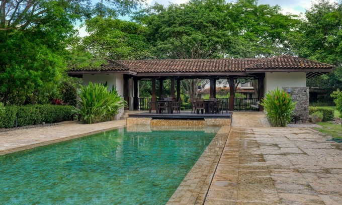 Tamarindo House | Pinilla, Quiet & Spacious 3BR home, shared zero edge lap pool