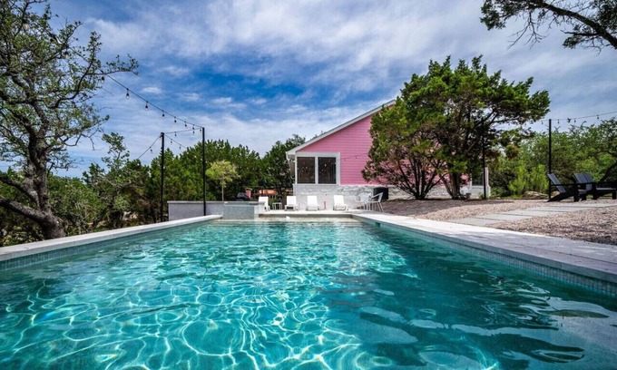 Austin House | Pink House ATX Pool & Spa Firepit