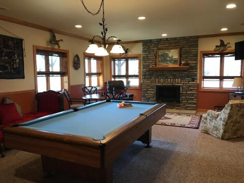Ferguson House | Pinnacle Point by Leatherwood Mountains Resort