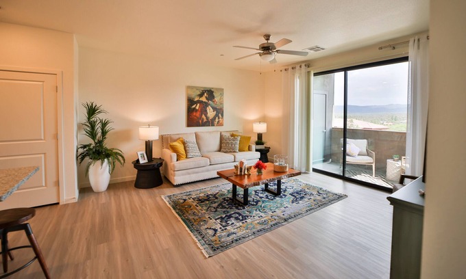 Yavapai Hills Apartment | Pinot Perch at Winfields *Hot tub and pool! *Gym *Pet friendly *Close to Lakes & hiking trails