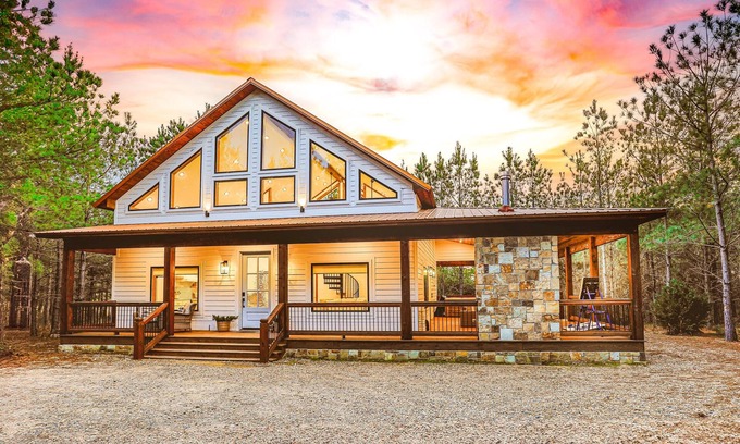Broken Bow Cabin | Pinterest Worthy Cabin! Yard Games, Arcade