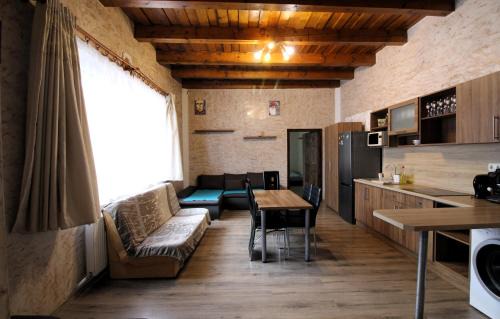 Sostogyogyfurdo Apartment | Pipacs Apartman