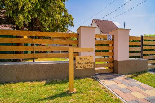 Harkany Apartment | Pipacs Apartmanház