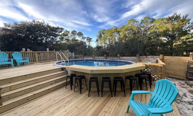 Surf Side Shores House | Pirate Daze- * Labor Day Book 4 Nights For The price Of 3! *