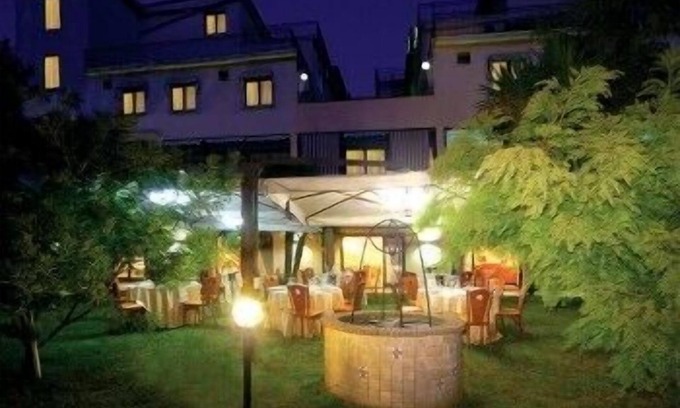 San Nicola La Strada Hotel | Pisani Hotel