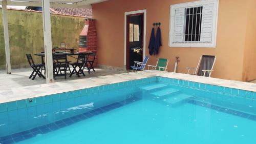 Iguape House | Piscina Churrasqueira Área Gourmet Iguape SP