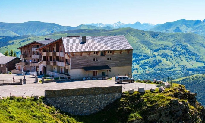Pla d'Adet Condo | Piscine + Casiers à Ski | 50m des Remontées !