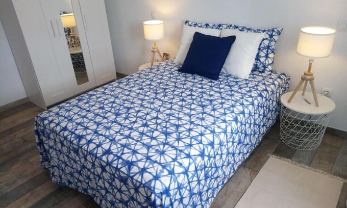 San Diego Apartment | Piso a una parada de Atocha, amplio y luminoso