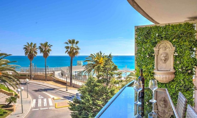Tarragona Apartment | Piso centrico en la playa junto la Rambla