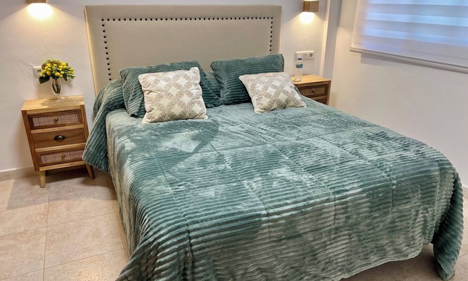 Aguilas Apartment | Piso en el Corazón de Águilas con Aire Acondicionado y Wifi