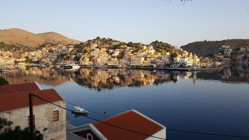Symi House | Pitini