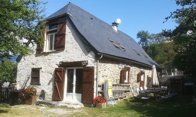 Saint-Pastous Cottage | PITTORESQUE GITE NEAR ARGELES GAZOST