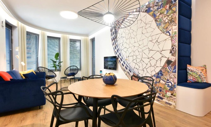 Srodmiescie Apartment | Plac Unii - Barcelona 64