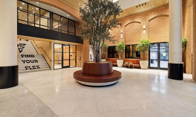 Buzzard Point Apartment | Placemakr Buzzard Point