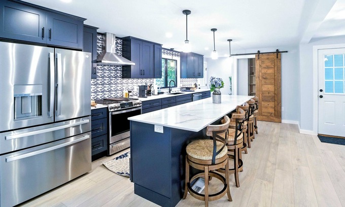 Dennis House | Plaisir D’Amour - The Pleasure of Love