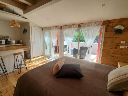 Saint-Jean-Pied-de-Port House | Plan B