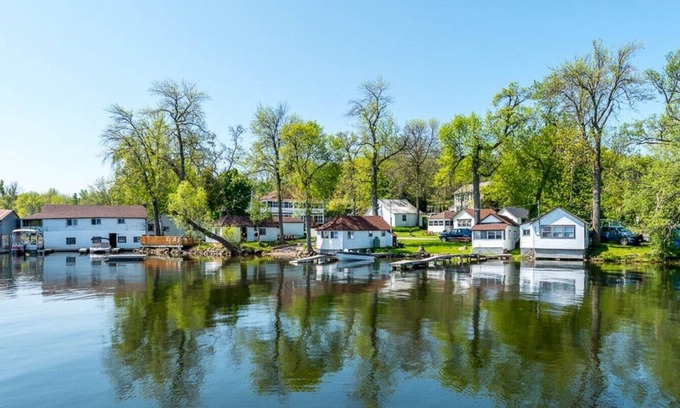 Gores Landing Cottage | Plank Road Cottages & Marina - 1 Bdrm - Rice Lake - Gore's Landing