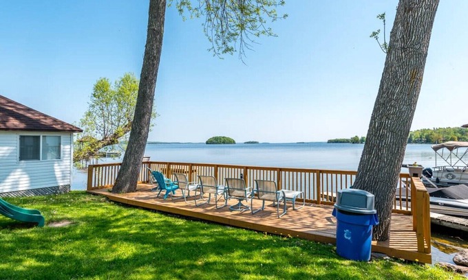 Gores Landing Cottage | Plank Road Cottages & Marina - 3 Bdrm - Rice Lake - Gore's Landing