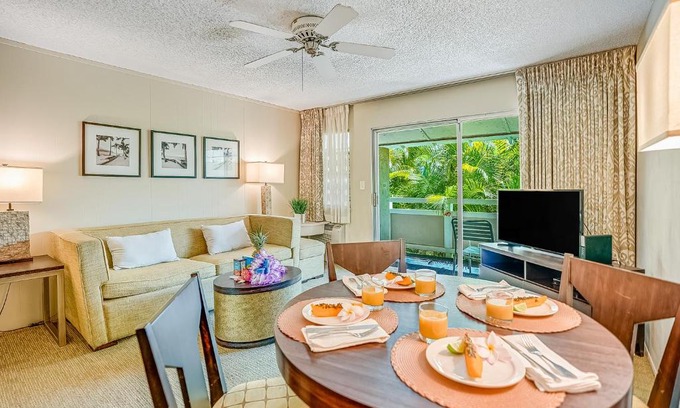 Wailua Apartment | Plantation Hale A10