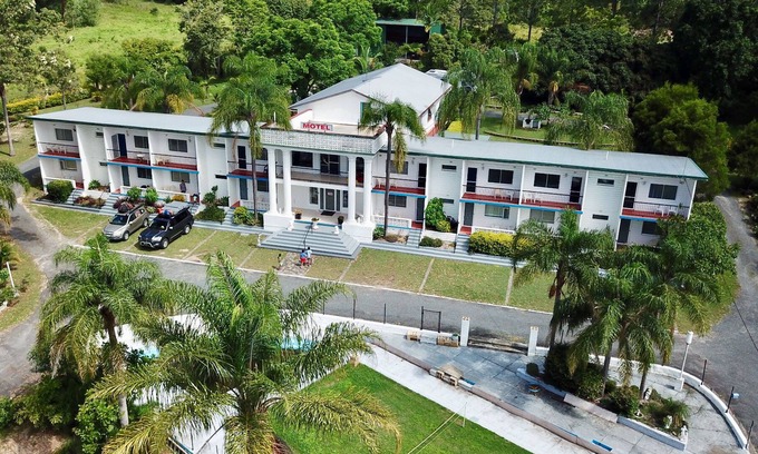Tyndale Hotel | Plantation Retro Motel Tyndale
