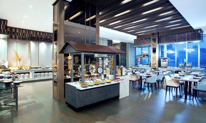 Surabaya Hotel | Platinum Hotel Tunjungan Surabaya