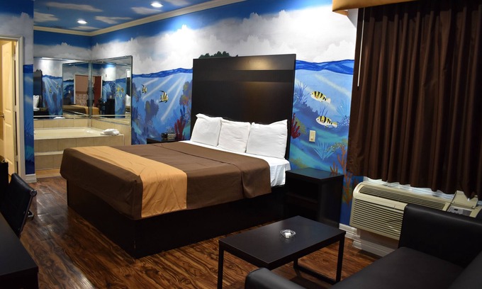 Barker Hotel | Platinum Inn Katy