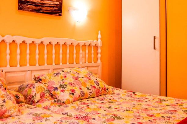 Isla Apartment | Playa De Arnadal Isla