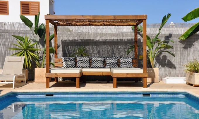Sant Josep de sa Talaia Villa | Playa den Bossa 5 MIN, SUPERMARKET/POOL/BBQ