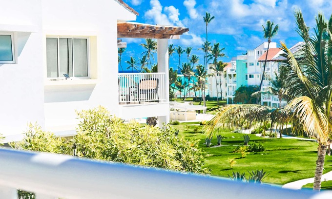 El Cortecito Condo | Playa Turquesa 1 BDR Penthouse + Loft-Ocean View - Sleeps 4 Direct Beach Access
