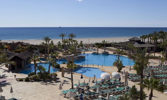 Vera Beach Hotel | Playazimbali
