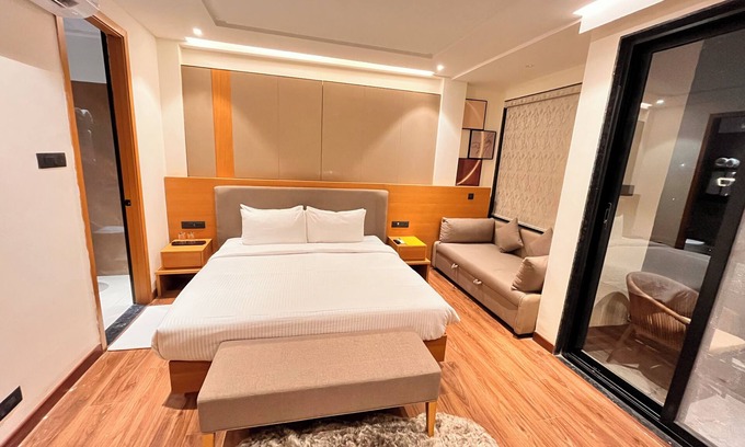 Rau Hotel | Playotel Resort Indore