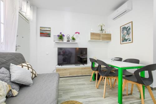 Pueblo Nuevo Apartment | Plaza de toros de las Ventas, Ifema, Movistar Arena, Aeropuerto