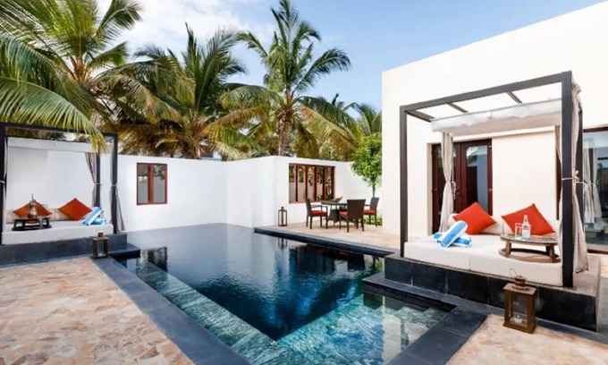 Salalah Hotel | Pleasant Stay! TWO 2BR Luxury Villas w/Private Pool! Spa Center, Seafront Hotel