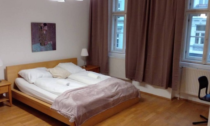 Neulerchenfeld Apartment | Pleasing 2BR Apt.-Perfect for Longstays