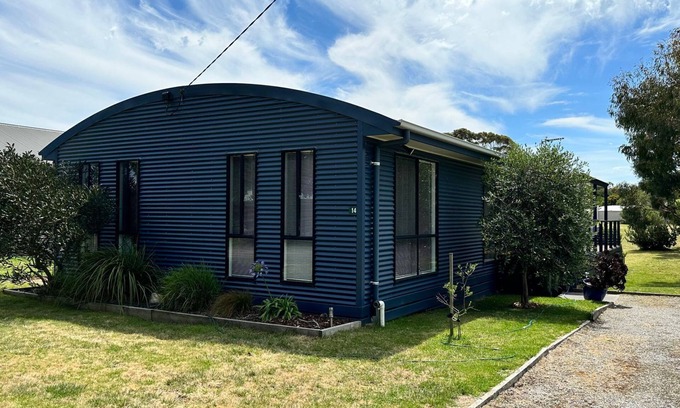 Venus Bay House | Pluto14 - Perfect location in the First Estate of Venus Bay