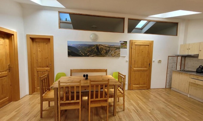 Svoboda nad Upou Apartment | Pod střechou