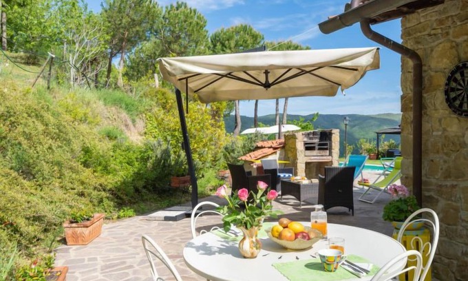 Arezzo House | Podere Il Castello by Interhome