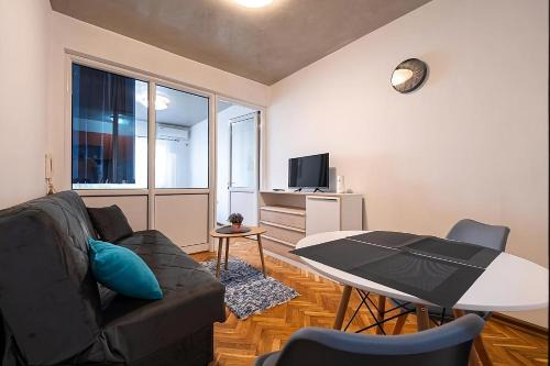Downtown Apartment | Podgorica City Center
