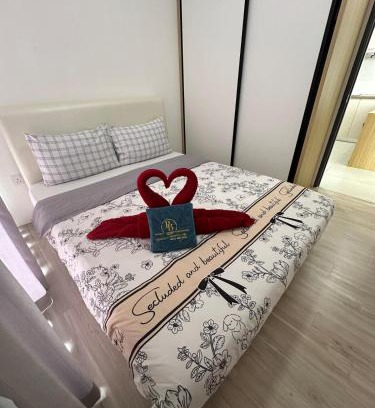 Taman Charming Apartment | Podium Premium Homestay