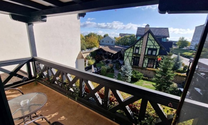 Bacau Hotel | Podu' Cu Lanturi