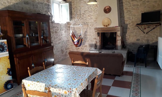 Caramanico Terme House | Poesia d'Abruzzo