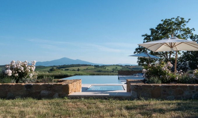 Torrita di Siena Villa | Poggio Amore by Miani Group