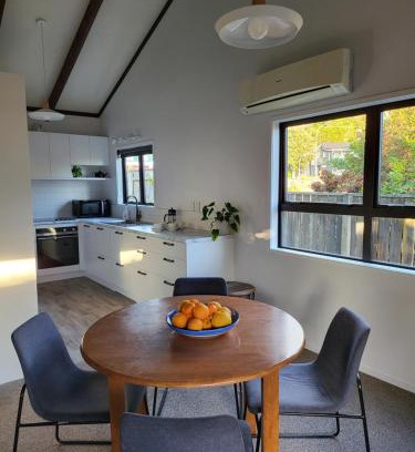 Ohope House | Pohutukawa Cottage